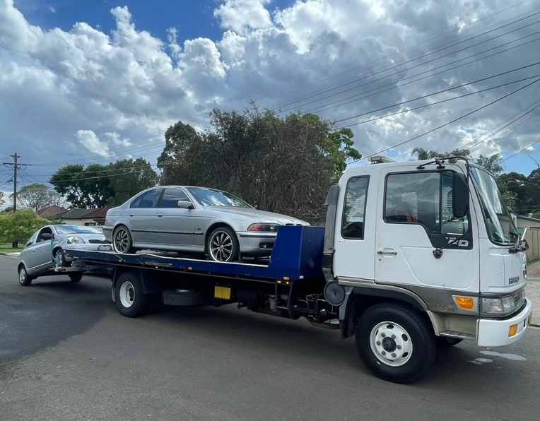 Sydney damaged car removal img